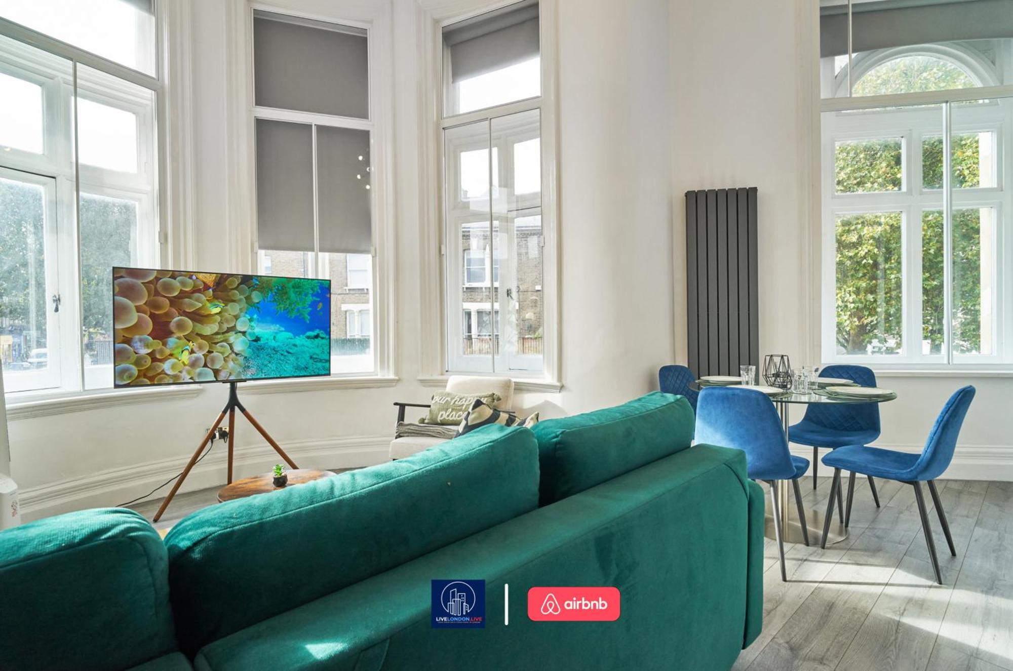 Last-minute Escape L Sleeps Up To 4 Guests L One-bedroom With King Bed And High Ceilings Near Camden By Live Short Lets & Serviced Apartament